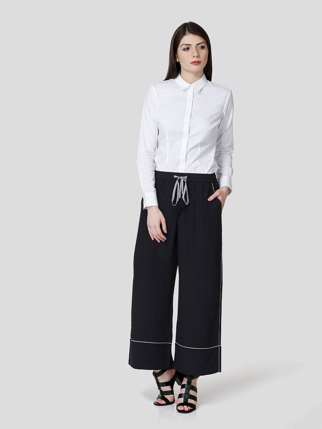 Palazzo With Contrast Piping And Tassel Detail - STOMBIL TRADE 